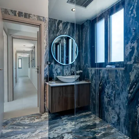 Вилла Irini's *