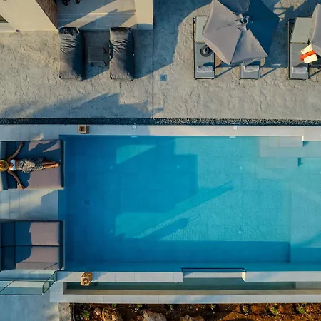 Irini's Villa *