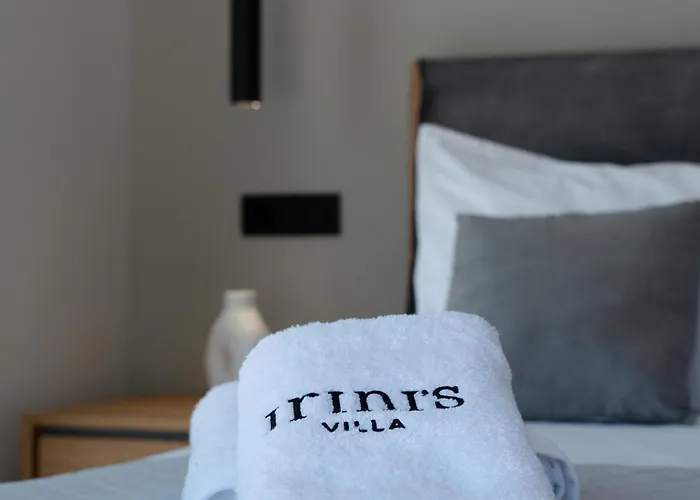 Irini's